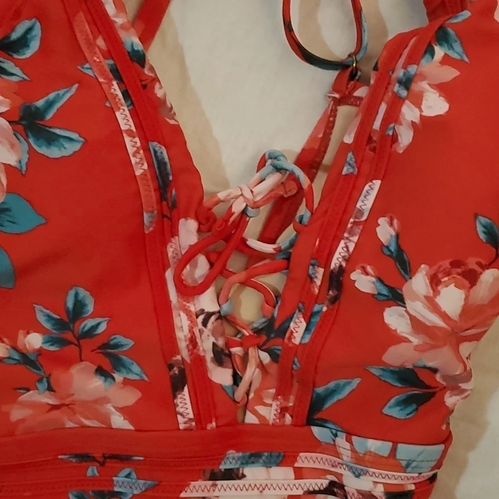 Kona Sol Swimsuit Small Red Floral Full Piece One Piece